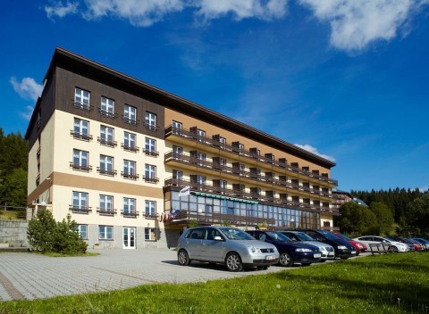 Víkend s raňajkami alebo polpenziou pre dvoch na Šumave vo výške 1100 m.