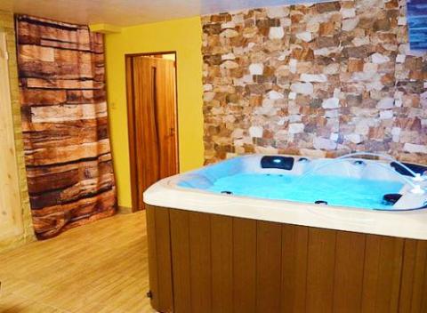 Pokojný odpočinok pre dvoch uprostred malebnej prírody počas 3 či 4-dňového pobytu s možnosťou wellness na Šumave.