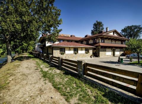 Rodinná dovolenka v tichom prostredí pod Tatrami, s ubytovaním v príjemnom Hoteli Sobota*** s polpenziou a dieťaťom do 18 rokov zdarma.