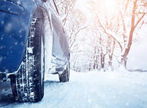 Nenechajte nič na náhodu a nechajte si radšej prezuť svojho štvorkolesového tátoša ešte skôr, ako sa priplazia prvé mrazy.