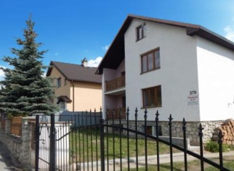 Dovolenkujte v srdci Vysokých Tatier! Počas 3 až 6-dňového pobytu pre dvoch, s ubytovaním v penzióne Alex, podľahnete kúzlu našich veľhôr.