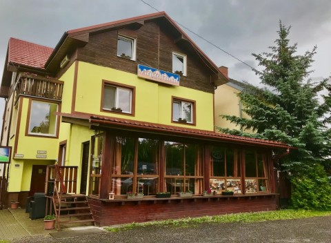 Víkend pre dvoch v penzióne priamo pri Aquacity s raňajkami v cene.