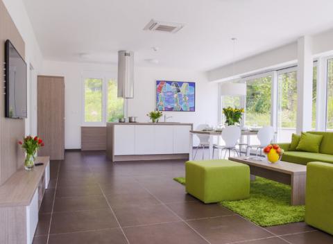 Oddych v krásnych a priestranných apartmánoch pri lese, priamo v centre Trenčianskych Teplíc. Ubytovanie v apartmánoch vo Ville Iréne***. 