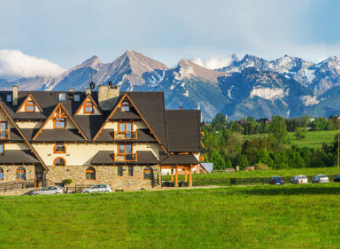 Nádhera poľských Tatier s ubytovaním v penzióne Silverton len 2,5 km od Terma Bania.