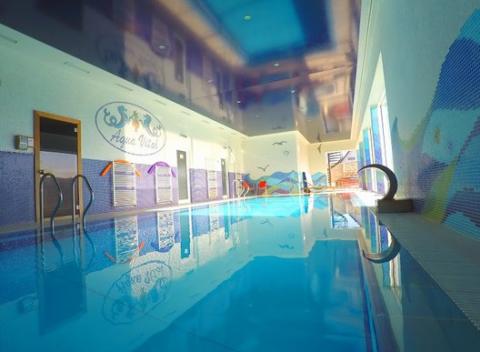 Užite si dokonalý relax v Relax centre Aqua Vital v Opatovciach nad Nitrou. Pobyt pre dvoch s neobmedzeným vstupom do wellness a raňajkami. 