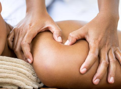 Reflexná masáž – prináša pozitívny vplyv na jednotlivé vnútorné orgány človeka a je jednou z najúčinnejších metód alternatívnej medicíny. 