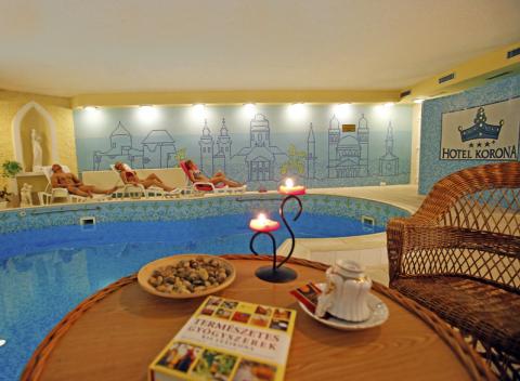 Vyrazte za zaslúženým oddychom do jedinečného kúpeľného mesta Eger! Wellness pobyt pre dvoch s polpenziou v komfortnom 4* hoteli Korona. 