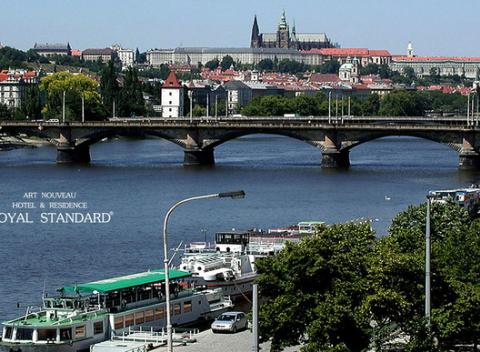 Pobyt v centre Prahy Nádherný výhľad na Pražský hrad či Petřín