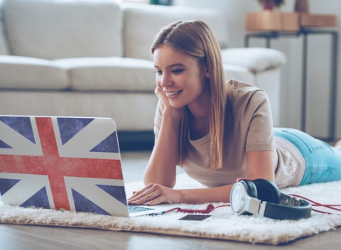 Online kurz angličtiny - príprava na bezproblémové zvládnutie testov úrovne B2 a FCE. Pomôže vám študovať, nájsť si prácu aj cestovať.