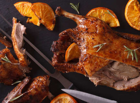 Chutné hody z poctivej kačaciny z maďarského chovu pre štyri osoby.