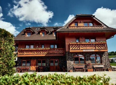 Pobyt v útulnom penzióne Patrik na úpätí Belianskych Tatier s raňajkami alebo polpenziou-.