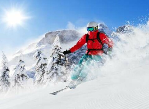 Celodenná + večerná lyžovačka v poľských Tatrách v obľúbenom Jurgow Ski len 1 km od hraníc.