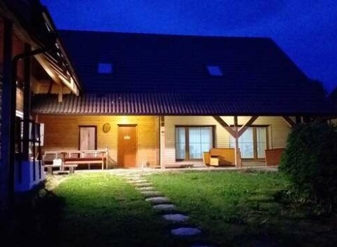 Chata Čučoriedka: Zažite pokoj pod Kráľovou hoľou v chate s wellness pre 8 osôb.