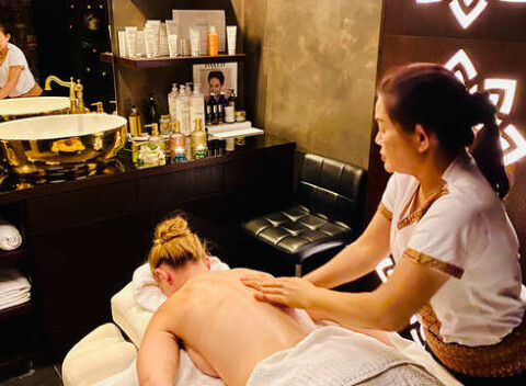 Thajská olejová aromatická masáž v Boutique Hoteli Zlatý Kľúčik****.