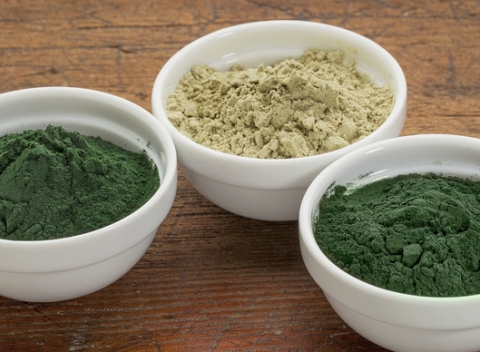 Vychutnajte si exotickú bombu plnú antioxidantov v podobe výživného prášku z baobabu či spiruliny. Telo detoxikuje a zbavuje škodlivín.