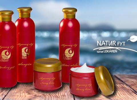 Krása z prírody v kozmetickom balíčku z arganového oleja. Vyhladzuje, zjemňuje a hydratuje pokožku, znižuje vznik zápalov a zjazvenia.