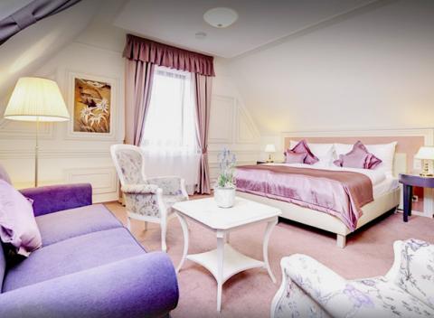 Spoznajte kráľovské mesto Kežmarok. Pobyt v exkluzívnom historickom hoteli Hviezdoslav**** s polpenziou a neobmedzeným vstupom do wellness.