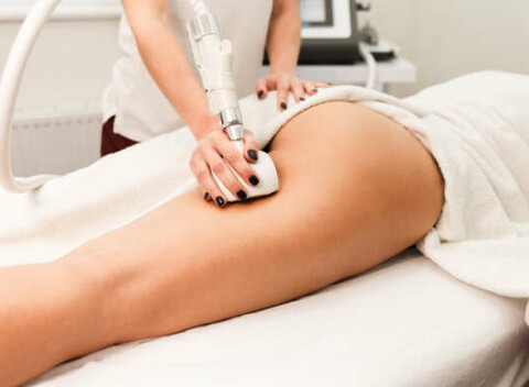 Masáže pre ženy špeciálnou metódou Vacupress - zlešuje metabolizmus, prekrvenie a prečistenie tela.