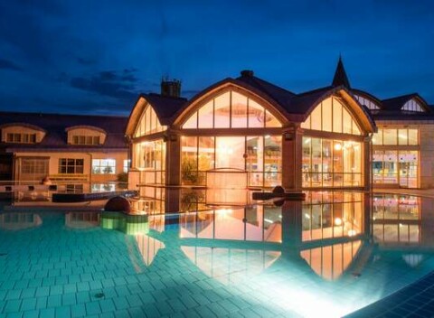 Hotel Wolf*** s polpenziou len 9 minút od slávnych kúpeľov Sárvár.