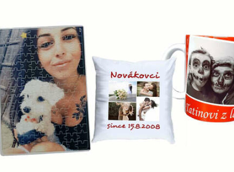 Hrnčeky, puzzle alebo vankúš s vlastnou fotografiou. Originálne fotodarčeky so štipkou spomienok.