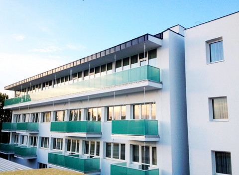 Pozývame vás do malebného kúpeľného mestečka Hajdúszoboszló v Maďarsku. Pobyt v rodinnom Hoteli Aurum Family**** s plnou penziou a wellness.