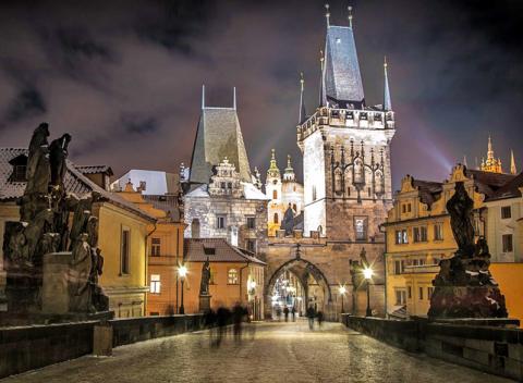 Chcete si poriadne oddýchnuť a pritom spoznávať krásne miesta? Vyrazte do Prahy a užite si pobyt s raňajkami v hoteli Marie-Luisa***. 