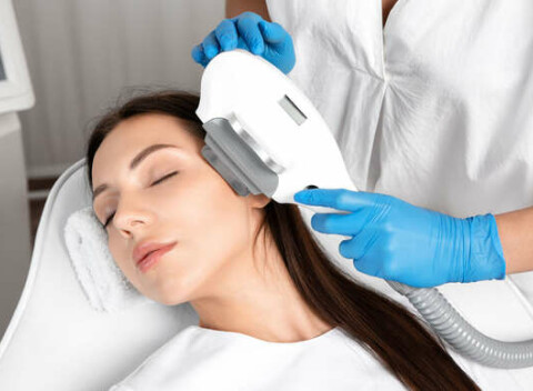 Fototerapia IPL - 3D omladenie a odstránenie pigmentácie.