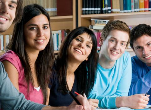 Kurz anglickej konverzácie Callanovou metódou. Dávajte anglické frázy s prehľadom a komunikujte bez stresu, žiadne písačky či cvičenia. 