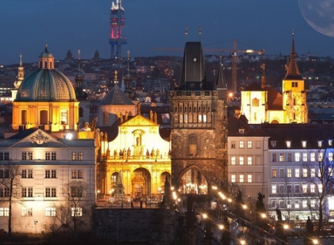 Romantické spoznávanie najkrajšieho mesta Európy - stovežatej Prahy. Pobyt v Hoteli Dalimil*** na Žižkove len 4 zastávky do centra mesta. 