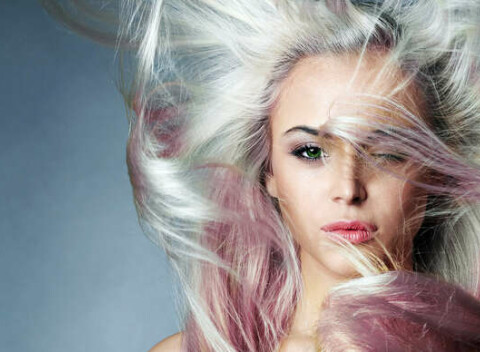 Melír pre oživenie, strih pre dokonalý vzhľad a regenerácia pre zdravé a silné vlasy.