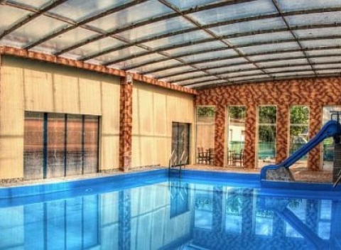 Objavte čaro kúpeľov Malé Bielice s ubytovaním v penzióne Kalinka s polpenziou a wellness. 