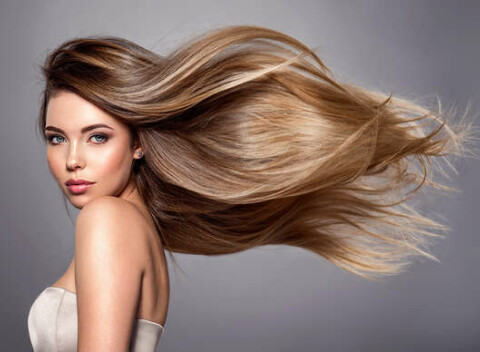 Strih a regenerácia Power Mix od L´Oréal Porfessionnel v salóne inVisage.