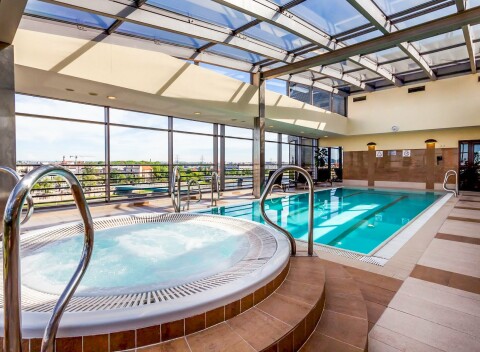 Krakov luxusne v centre v Qubus Hoteli Kraków **** s neobmedzeným wellness a polpenziou.