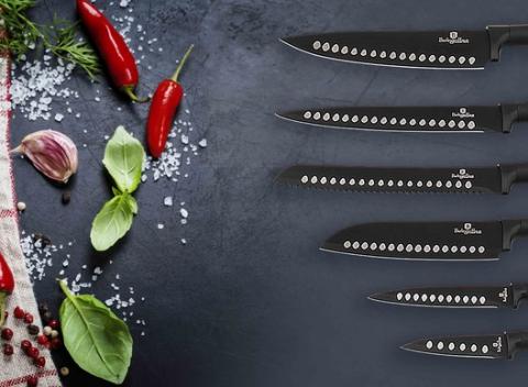 Elegantná a praktická 7-dielna sada nožov s diamantovým povlakom vrátane stojanu.