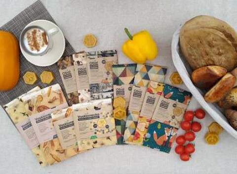 Ekologické obaly a vrecká FiBee so včelím voskom - určené na balenie pečiva, ovocia či zeleniny.