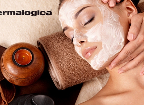 Doprajte vašej pleti profesionálnu starostlivosť a siahnite po jednom z balíčkov luxusných ošetrení pleti značkovou kozmetikou Dermalogica.