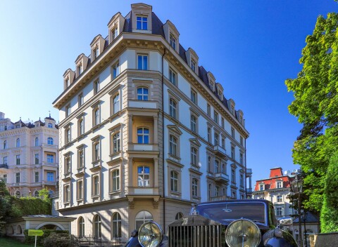 Karlove Vary: Spa Resort komplex Bristol Royal **** s raňajkami, polpenziou a wellness + 2 procedúry.
