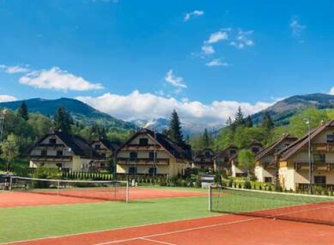 Oddych v krásnom horskom prostredí Nízkych Tatier v penzióne Kúria na Táľoch s raňajkami.