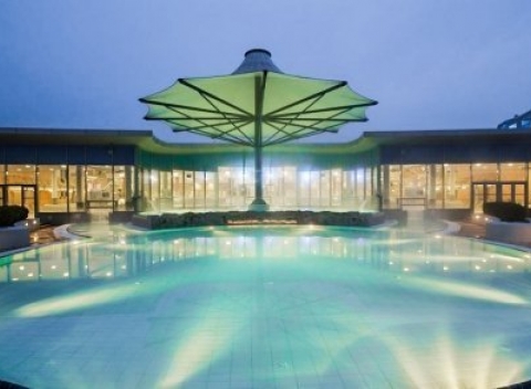 Južná Morava na leto v anglickom hoteli Drnholec *** so vstupom do kúpeľov a polpenziou.