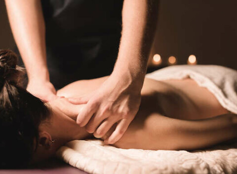 Okamžitá úľava vďaka masáži chrbta a šije v Beauty Point Martin.