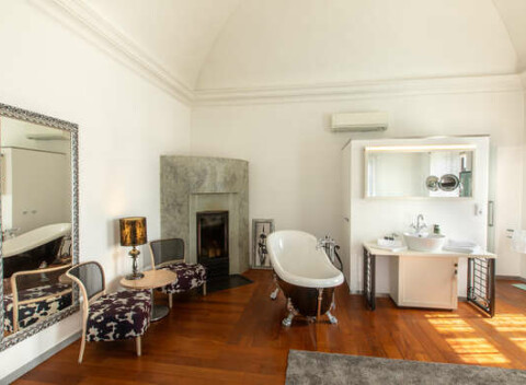 Relax v jedinečnej atmosfére historického hotela Villa Nečas**** s kvalitnými službami.