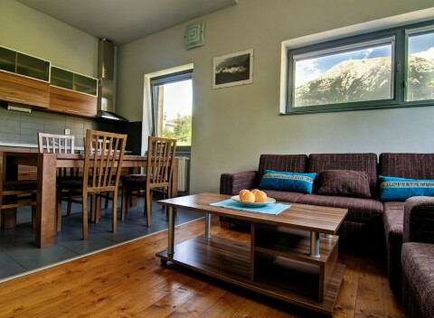 Víkend pre dvoch v Penzióne Poľana v Smokovci, kúsok od lanovky na Hrebienok.