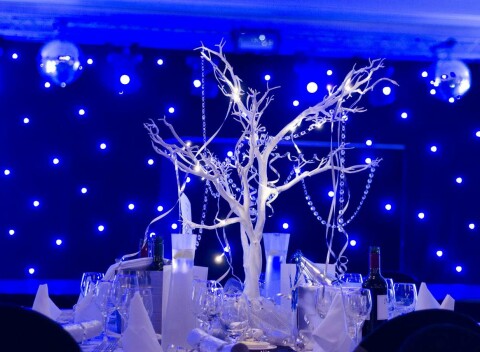 Silvestrovský Pobyt v hoteli Magnólia**** v Piešťanoch s programom, bazénom a polpenziou.