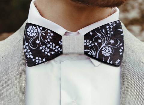 Vykročte z davu svojou štýlovosťou. Štýlové drevené pánske motýliky, na výber z rôznych druhov.