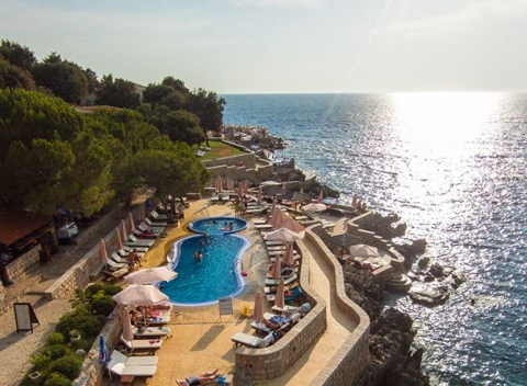 Luxusná dovolenka s All Inclusive na brehu Jadranu v čarovnej Čiernej Hore.