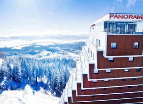 Romantika v oblakoch v Panorama Resort**** vo Vysokých Tatrách s wellness a ubytovaním v izbách DeLuxe.