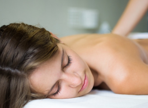 Masáže na celkové uvoľnenie podľa výberu - klasická, reflexná alebo manuálna lymfodrenáž.