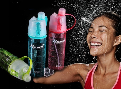Športová fľaša s rozprašovačom. Dávkujte si svoje osvieženie podľa svojej chuti.