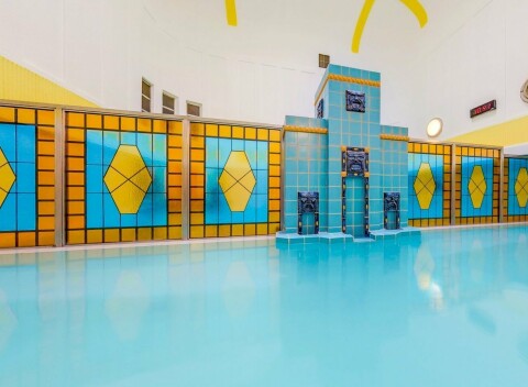 Piešťany 300 m od známych kúpeľov: Hotel Pavla **** s raňajkami, wellness centrom a procedúrou.