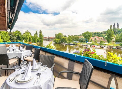 Dovolenka v pražskom boteli Vodník s raňajkami a platnosťou až do decembra 2022.